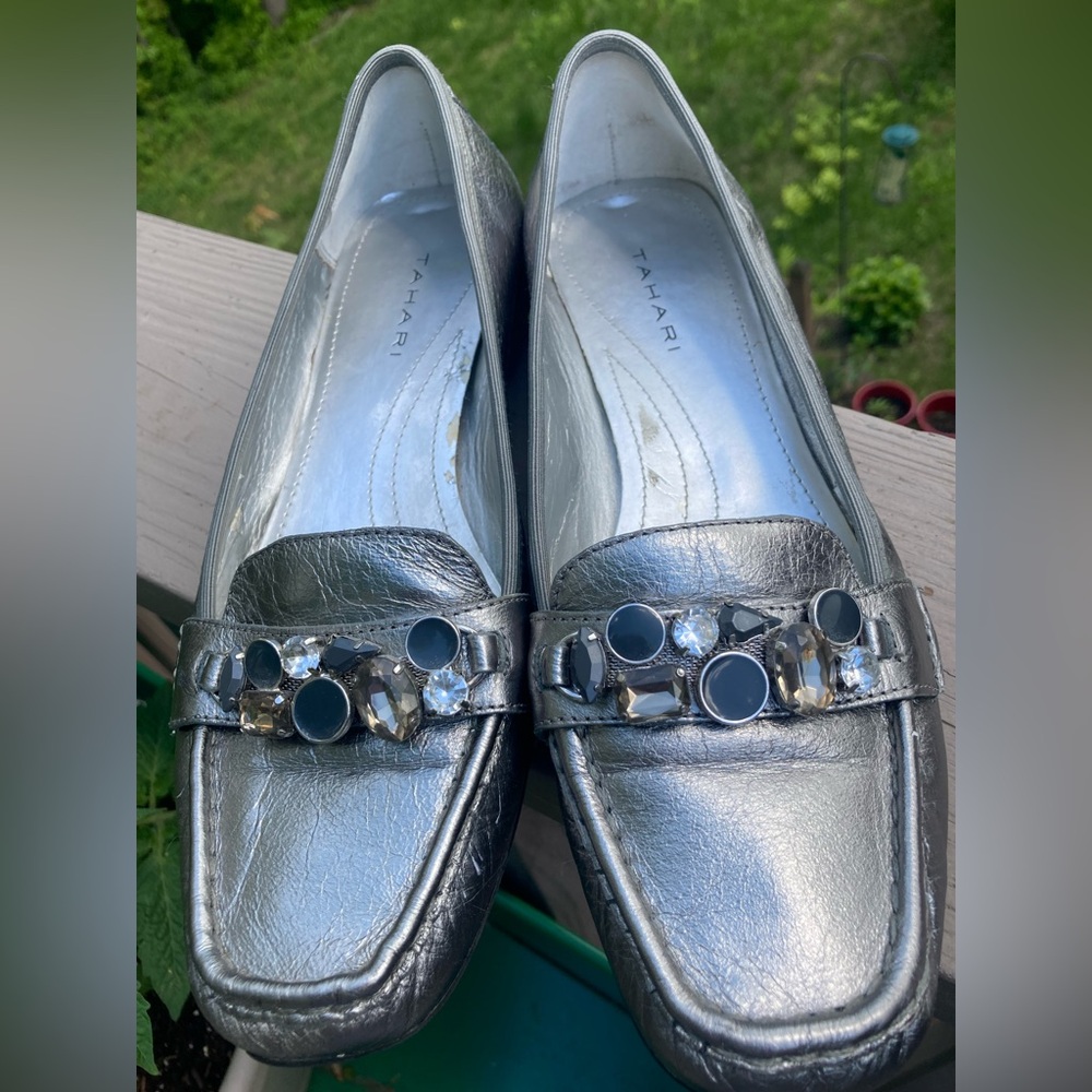 Tahari Metallic Silver Embellished Flats - Picture 7 of 8